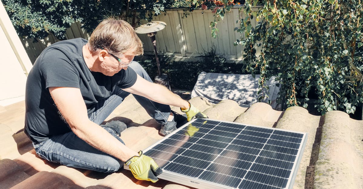 Monitoring and Maintaining the Performance of Your Solar Panels